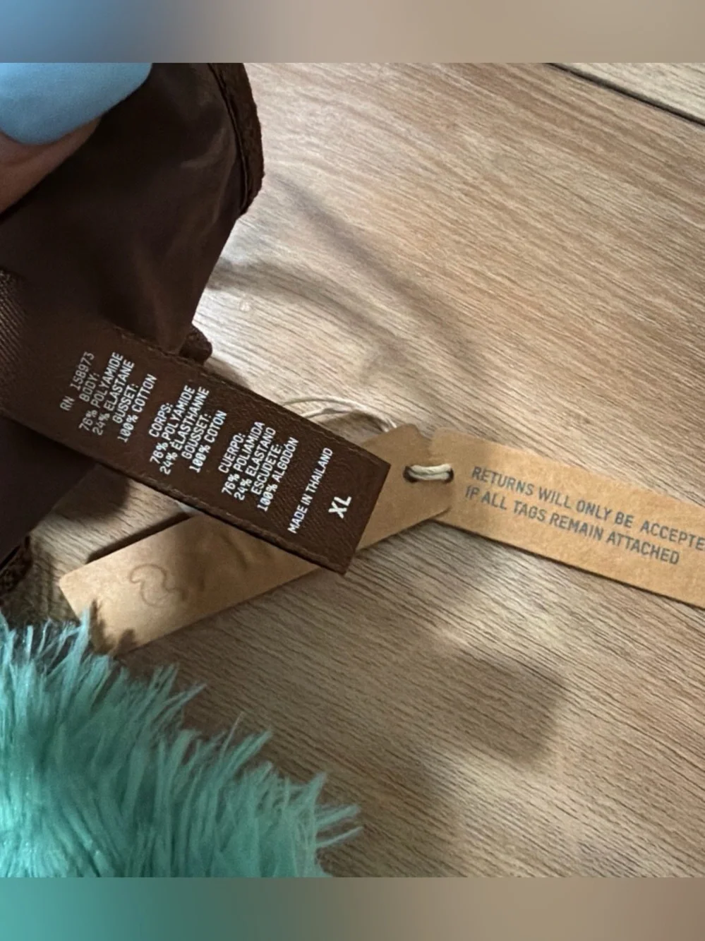 Skims Thong in color cocoa size XL